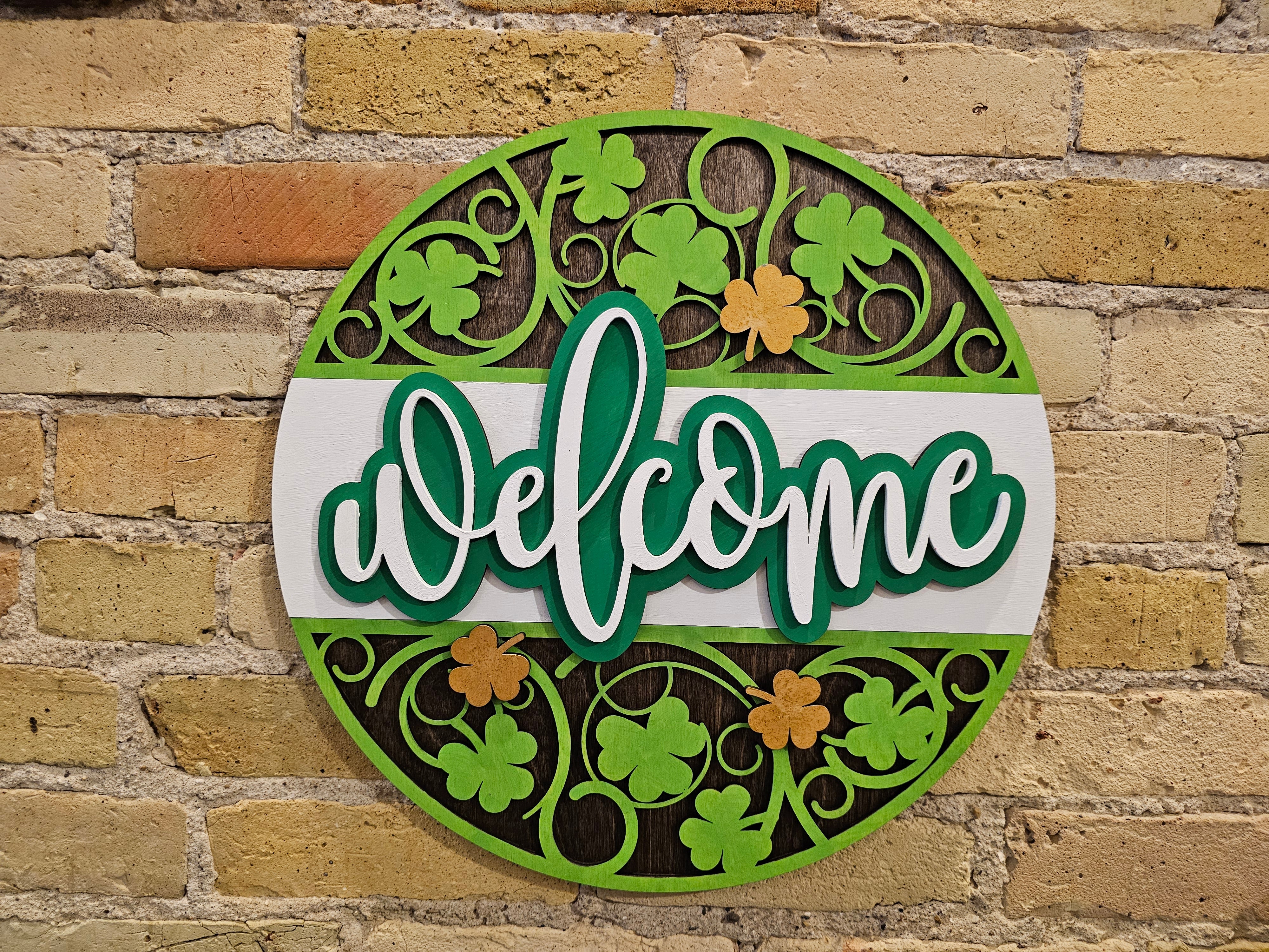 Welcome Clovers – Sign Vault